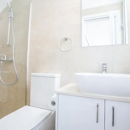 Olivine Pearl * Protaras