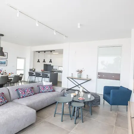 Olivine Pearl Villa Protaras