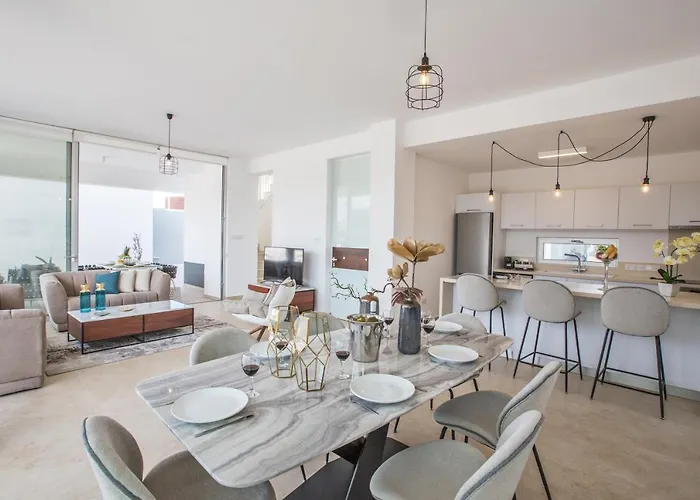 Olivine Pearl Villa Protaras