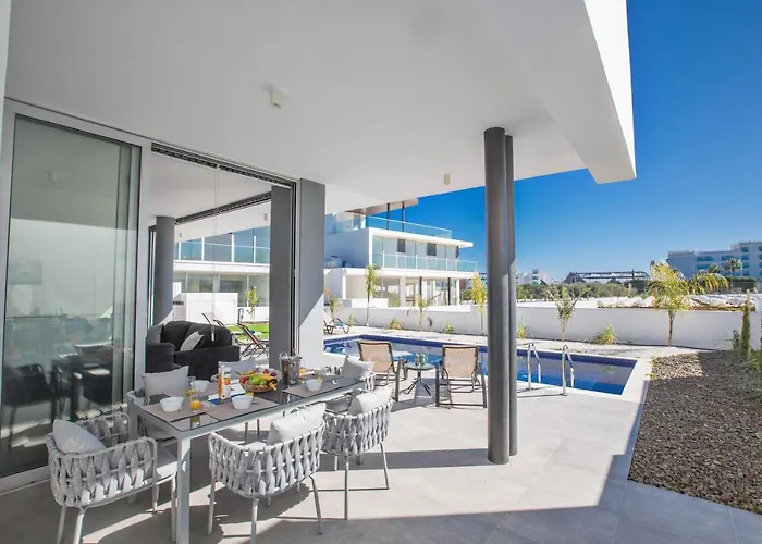 Olivine Pearl * Protaras