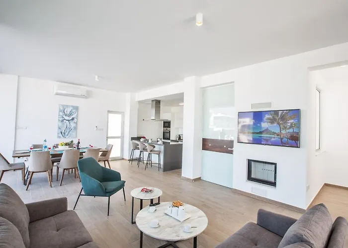 Olivine Pearl * Protaras