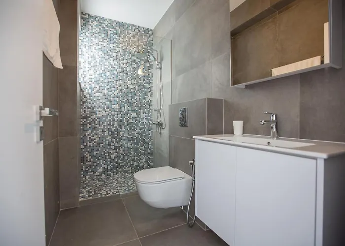 Olivine Pearl Villa *