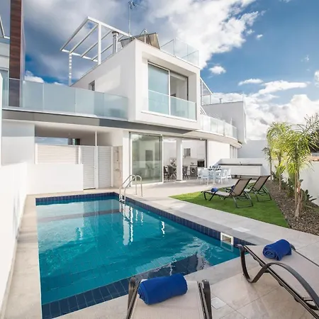 Olivine Pearl Villa Protaras