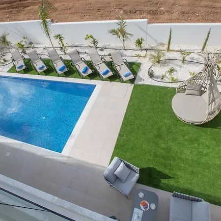 Villa Olivine Pearl