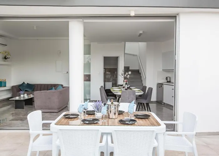 Olivine Pearl Villa *