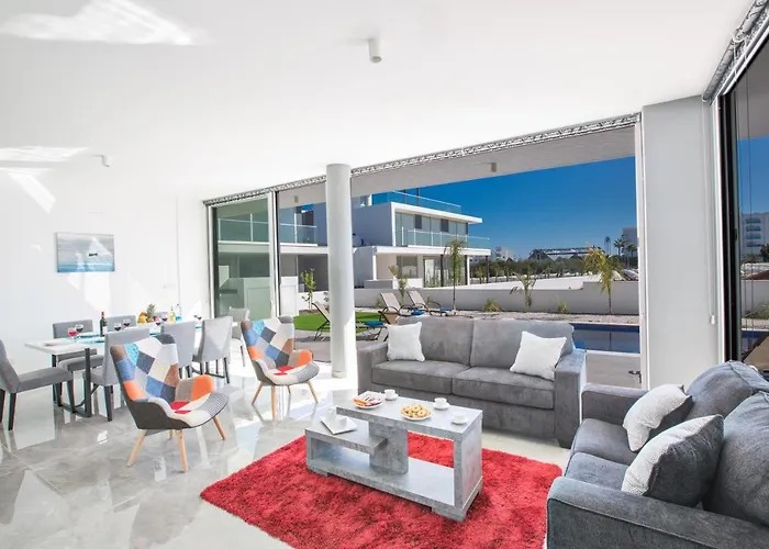 Olivine Pearl Villa *